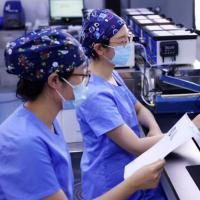 促排卵后腹胀是正常反应吗？会发展成腹水吗？